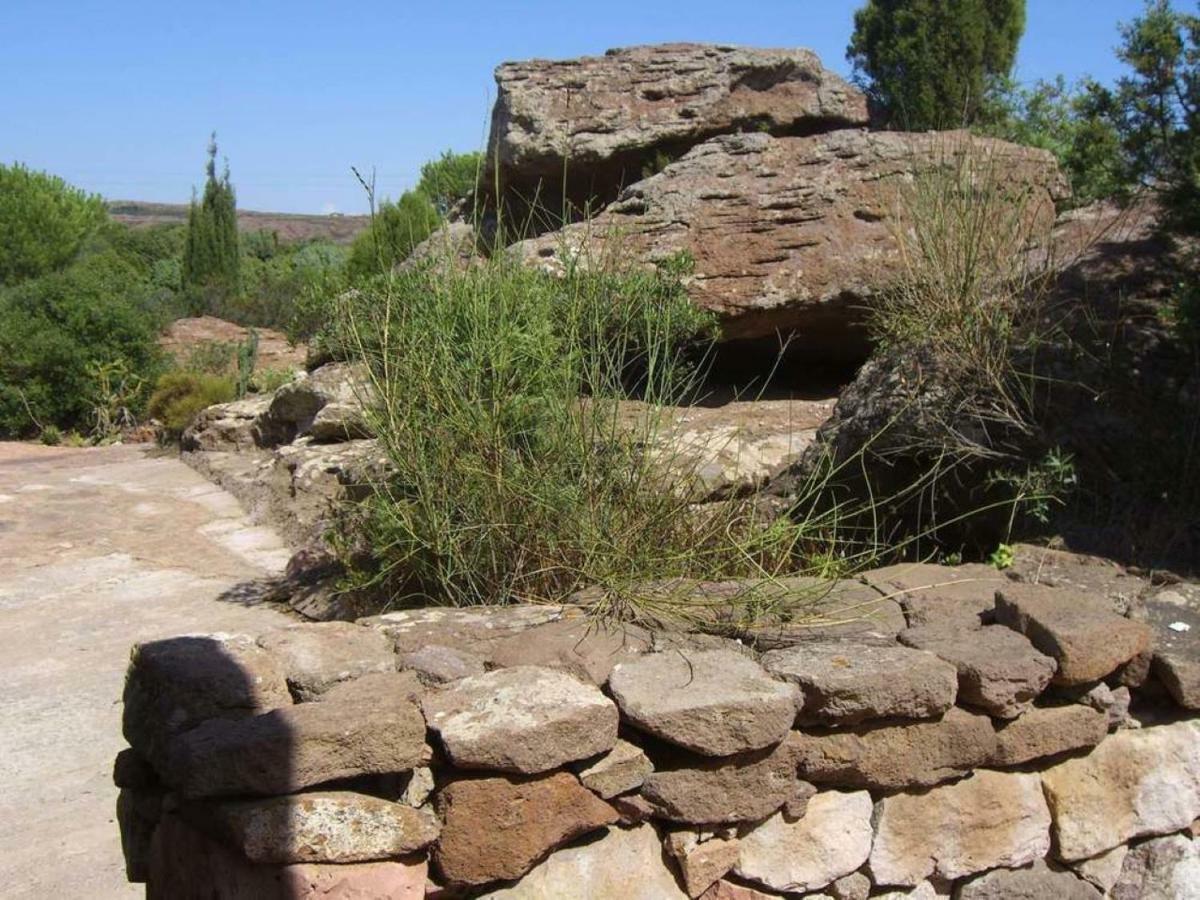 B&B Domus Oriens - Monolocale Indipendente In Villa Portoscuso Eksteriør bilde